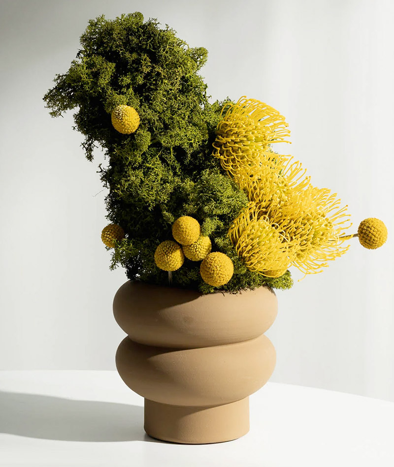 ocactuu_vase_ripple_small_offWhite_04