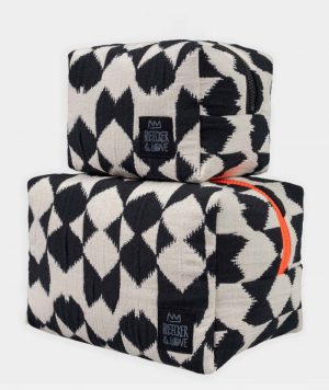 BLUMENTOCHTER Kosmetiktasche Jet